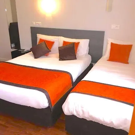 Vendome Hotel 2*