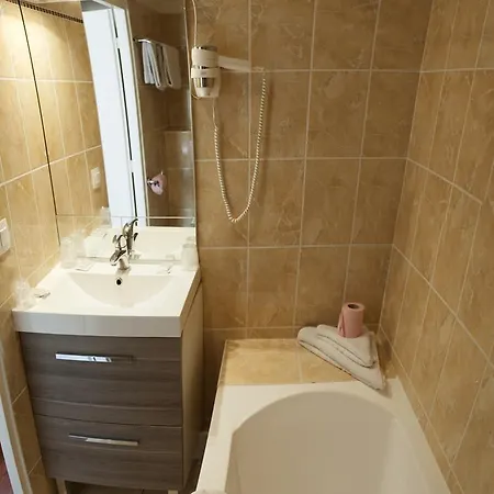 Vendome 2* آيكس أومبروفينس